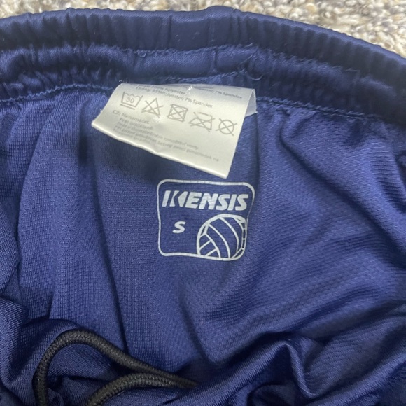 Athletic Shorts bundle (adidas, puma, under armor, and kenisis) - Picture 9 of 11